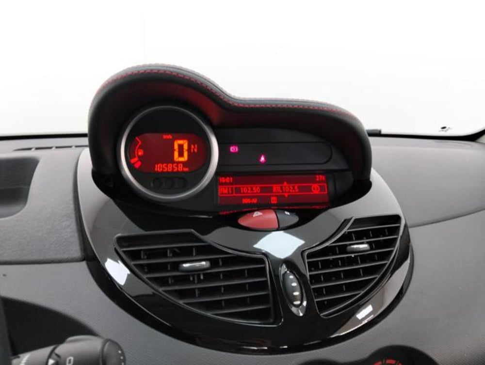 Renault Twingo usata a Como (11)