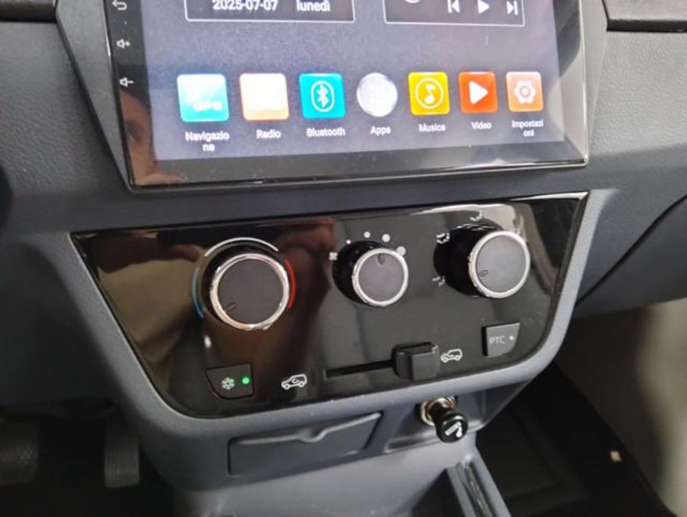 SHINERAY X30L nuova a Como (17)