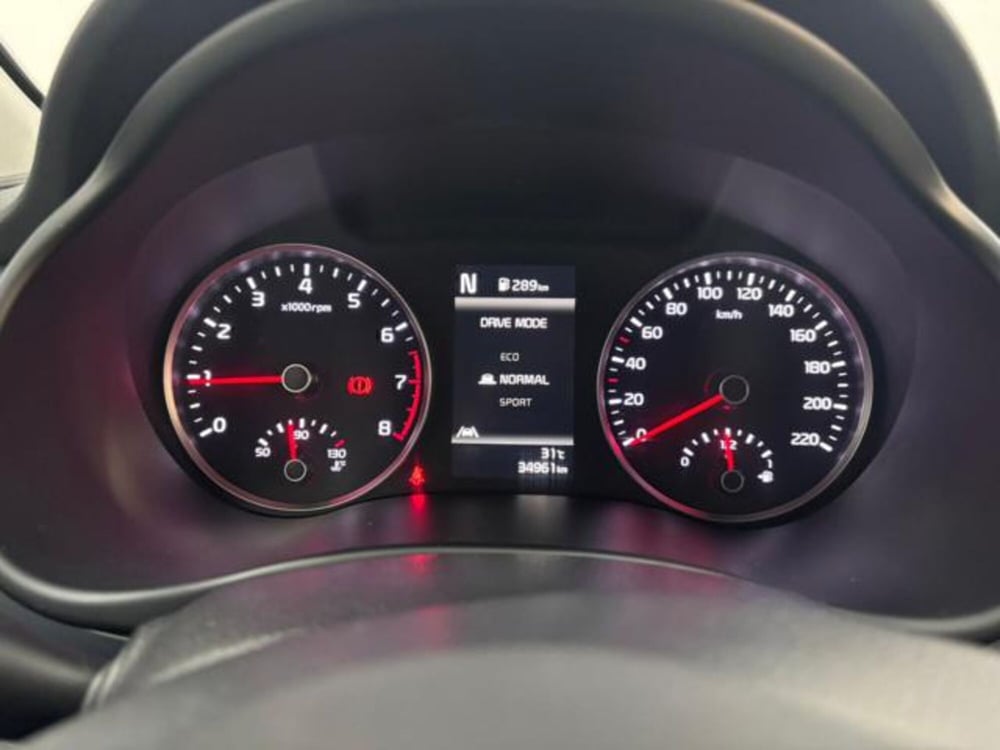 Kia Stonic usata a Como (13)