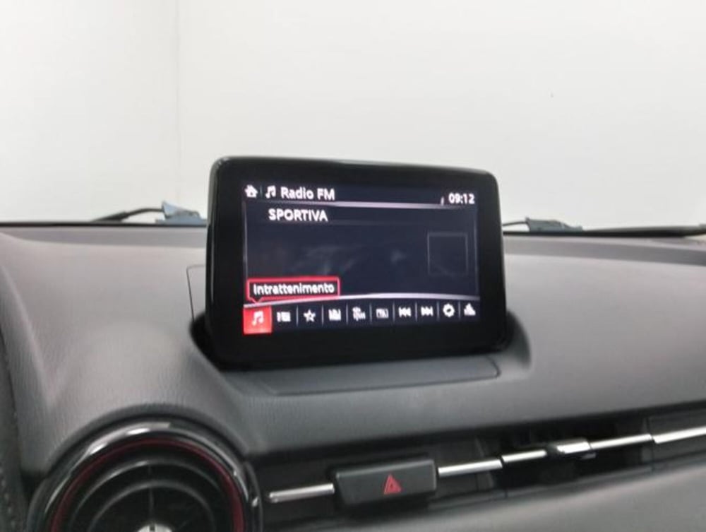 Mazda CX-3 usata a Como (14)