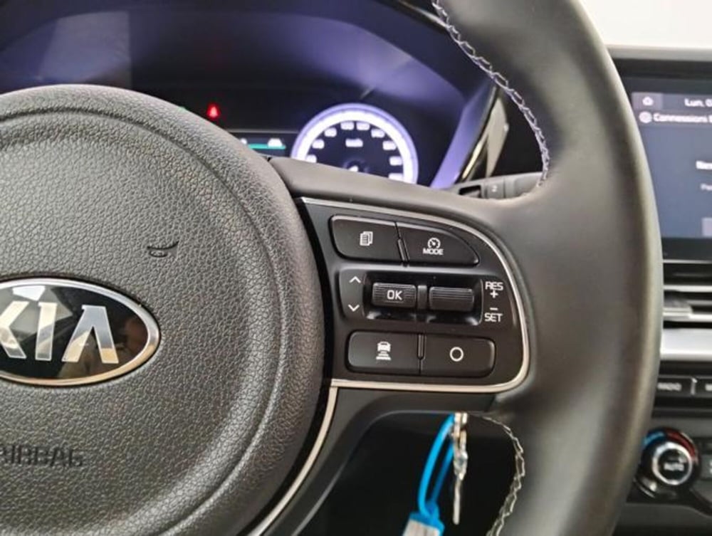 Kia Niro usata a Como (11)