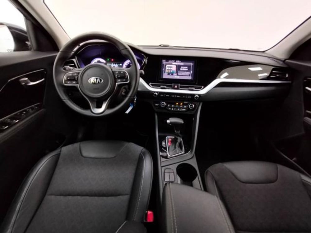 Kia Niro usata a Como (4)
