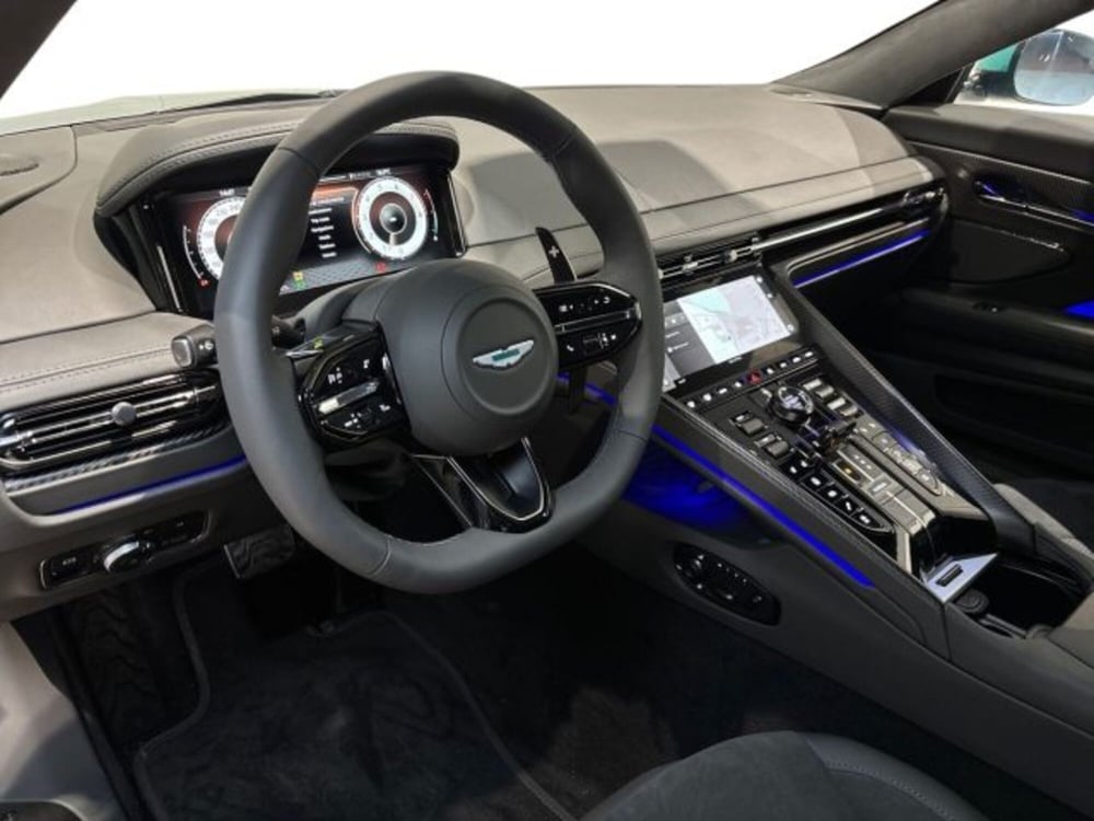 Aston Martin DB12 nuova a Bologna (11)