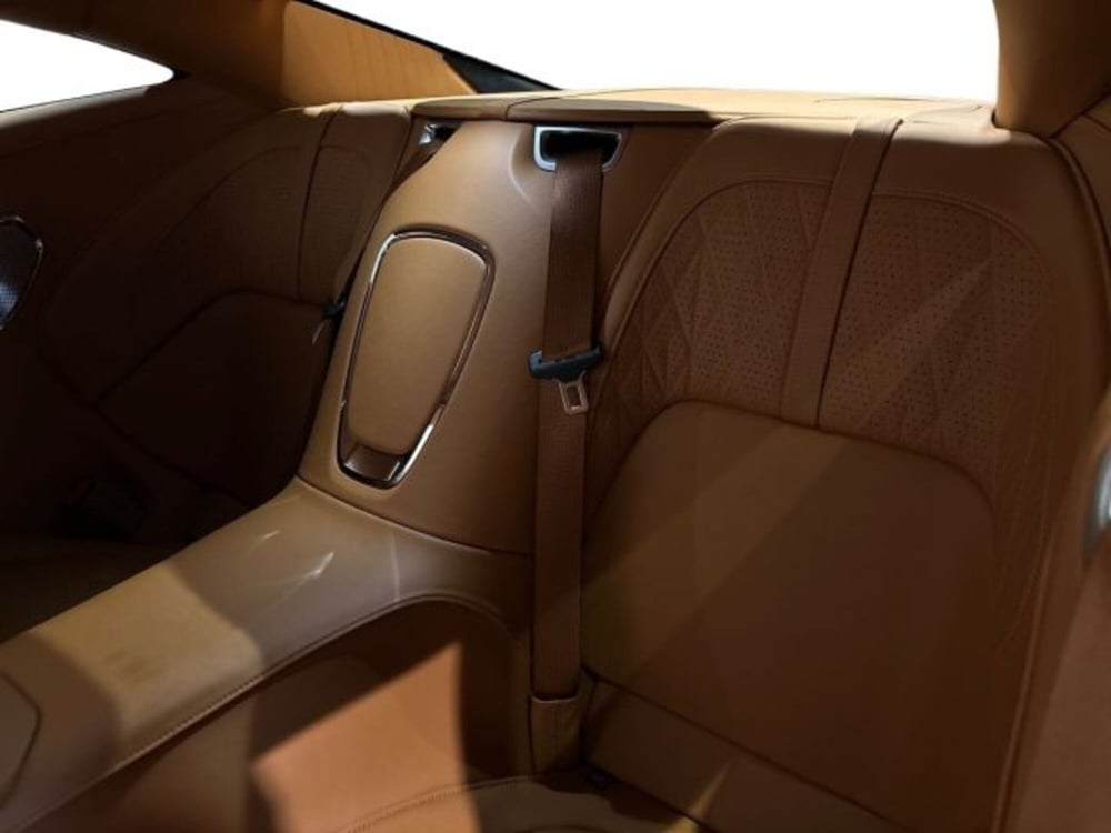 Aston Martin DB12 nuova a Bologna (8)