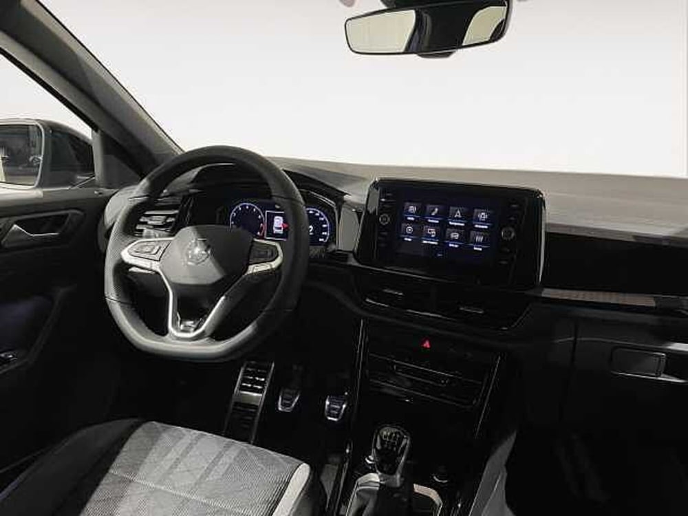 Volkswagen T-Roc nuova a Ravenna (10)