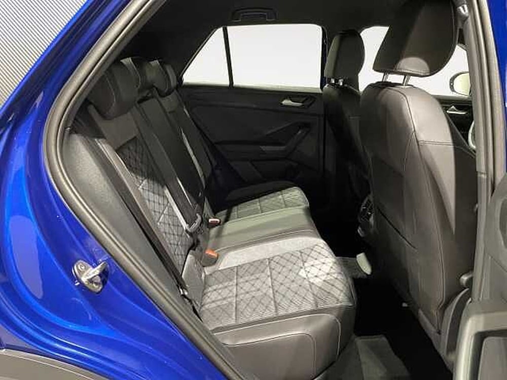 Volkswagen T-Roc nuova a Ravenna (8)