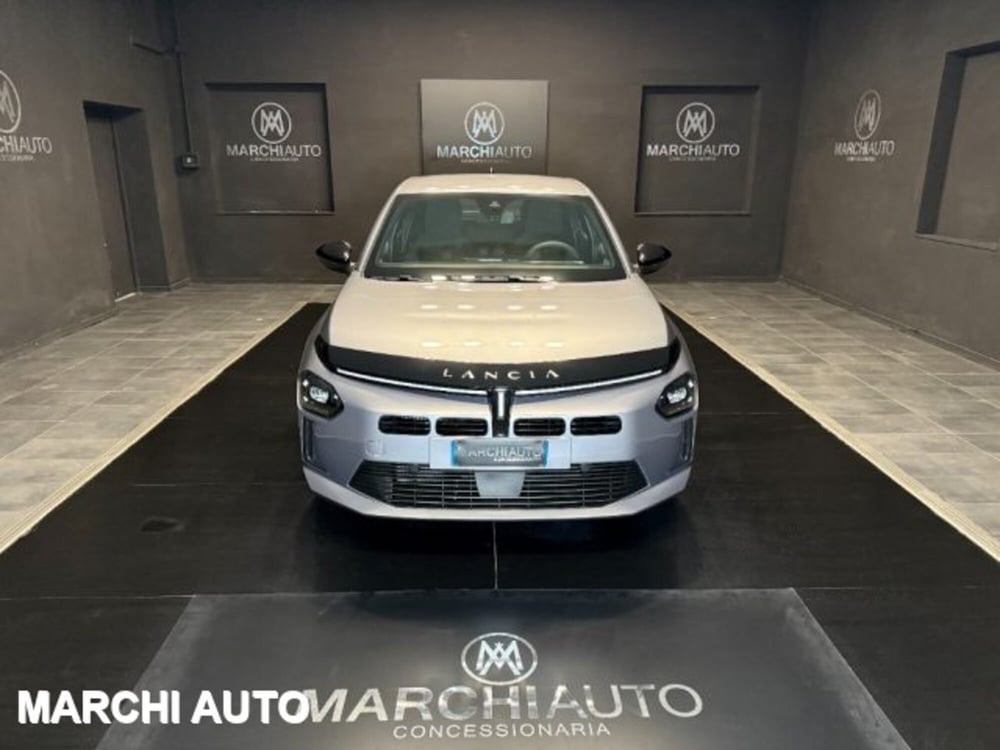 Lancia Ypsilon usata a Perugia (2)