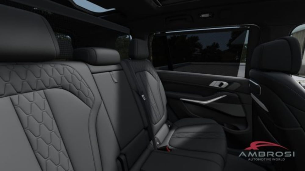 BMW X7 nuova a Perugia (13)