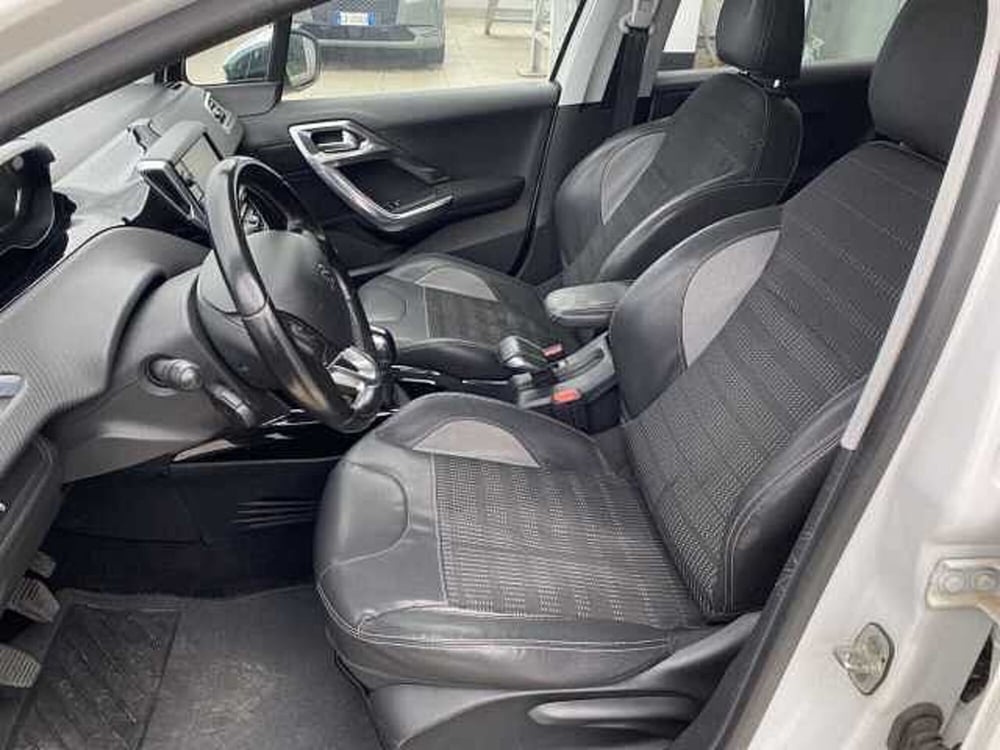 Peugeot 2008 usata a Catania (8)