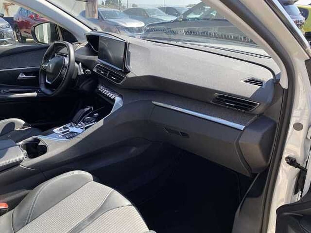Peugeot 3008 usata a Catania (18)
