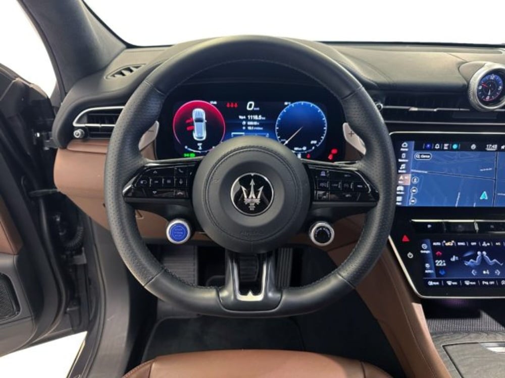 Maserati Grecale usata a Modena (7)