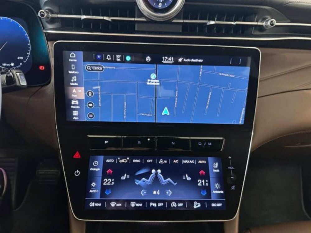 Maserati Grecale usata a Modena (8)