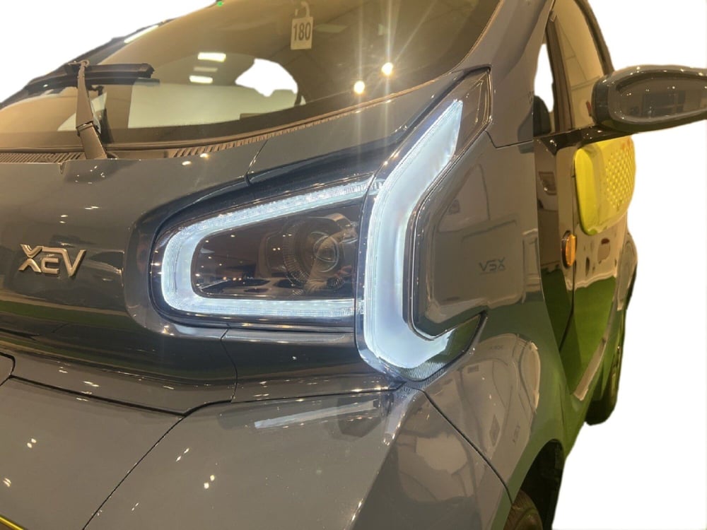 Xev XEV YoYo nuova a Livorno (10)