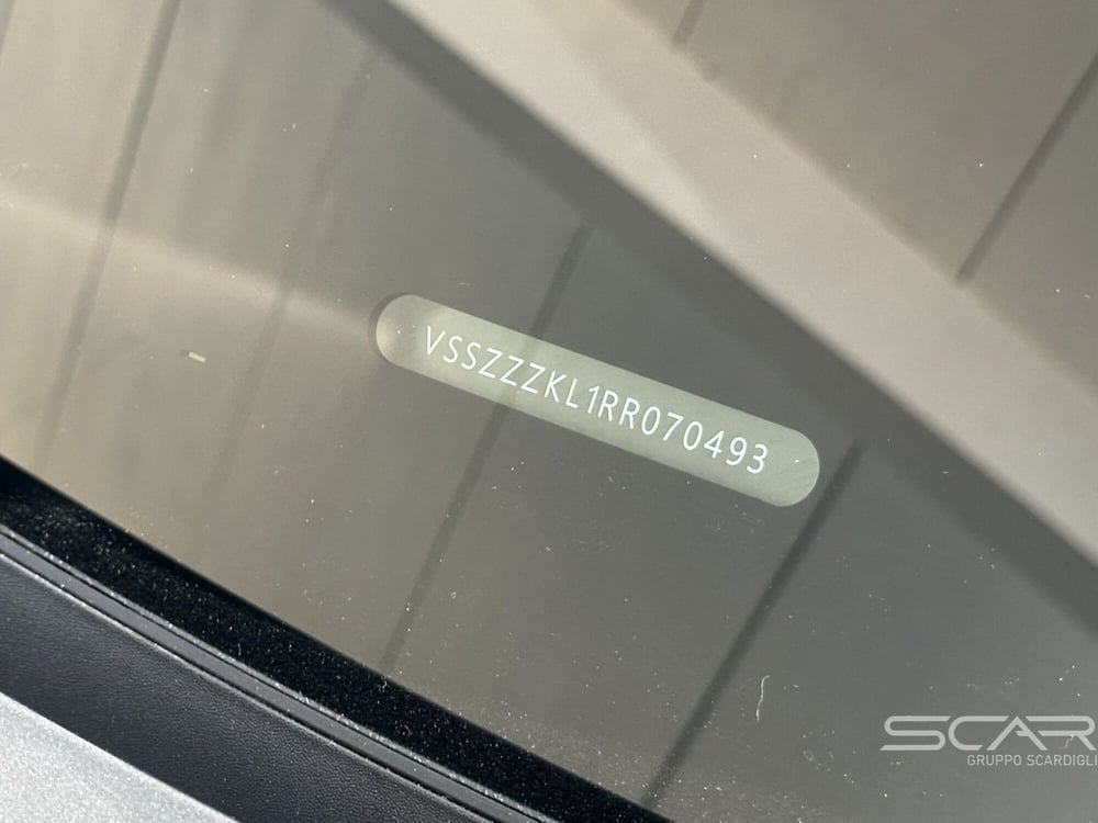 SEAT Leon nuova a Livorno (15)