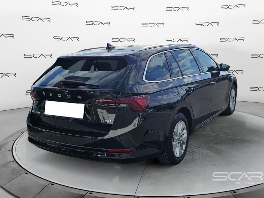 Skoda Octavia Station Wagon usata a Livorno (5)