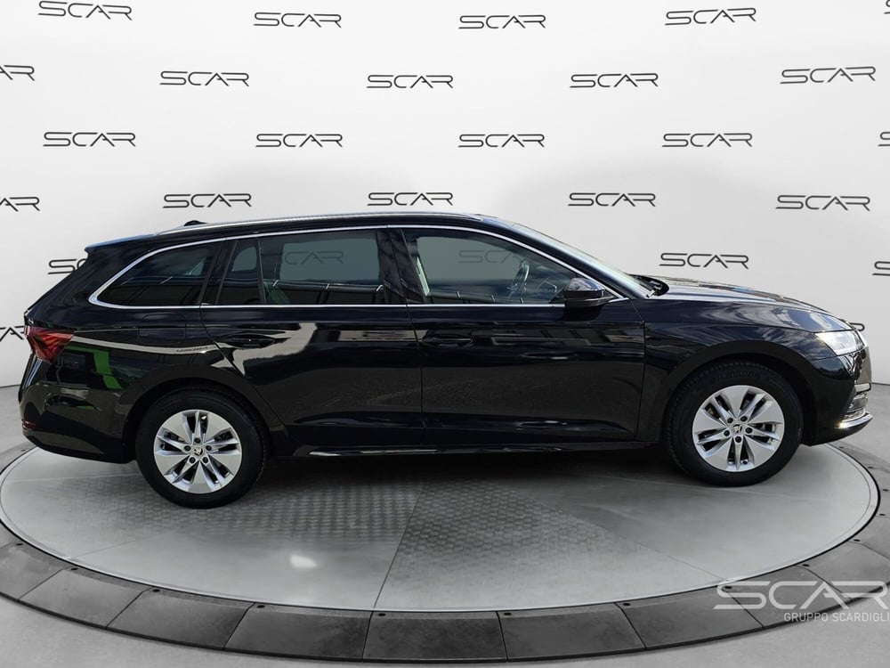 Skoda Octavia Station Wagon usata a Livorno (6)
