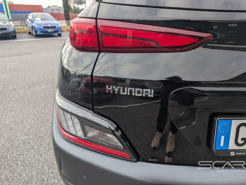 Hyundai Kona usata a Livorno (14)