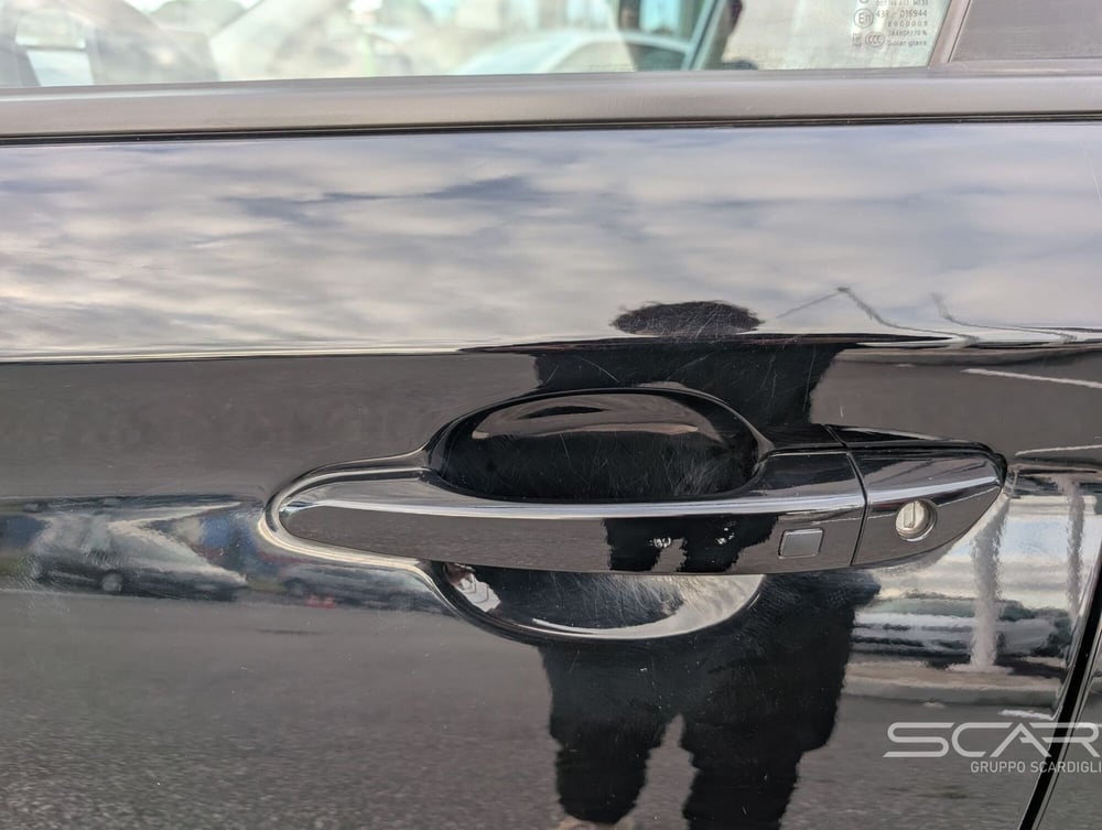 Hyundai Kona usata a Livorno (16)