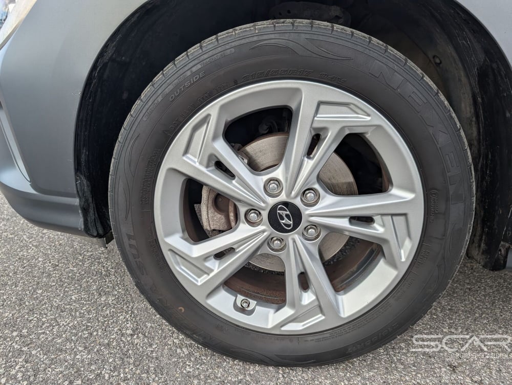 Hyundai Kona usata a Livorno (17)