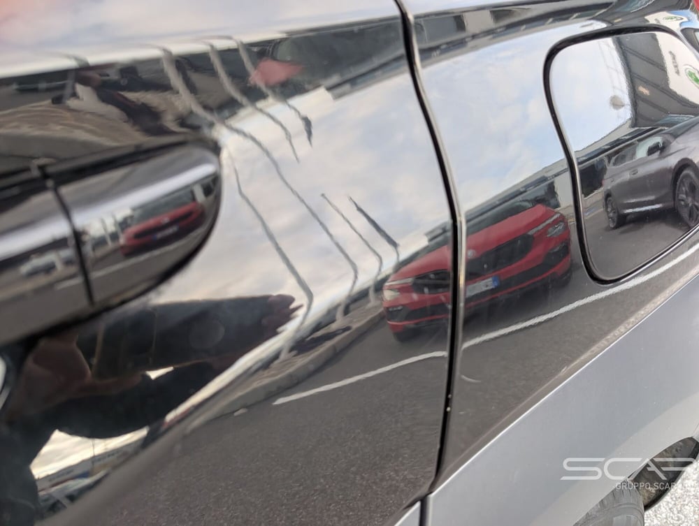 Hyundai Kona usata a Livorno (9)