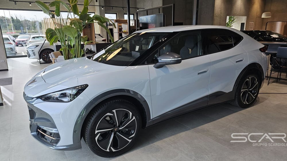 Cupra Tavascan nuova a Livorno