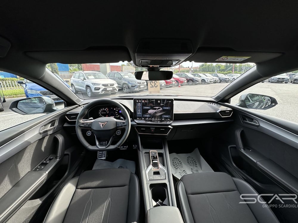 Cupra Leon nuova a Livorno (12)