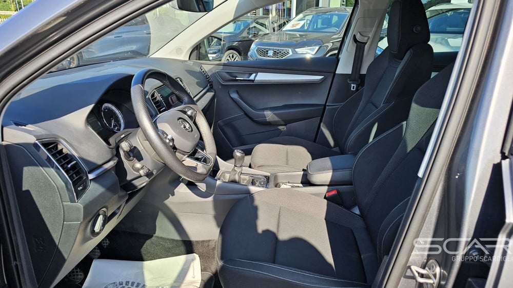 Skoda Karoq usata a Livorno (10)
