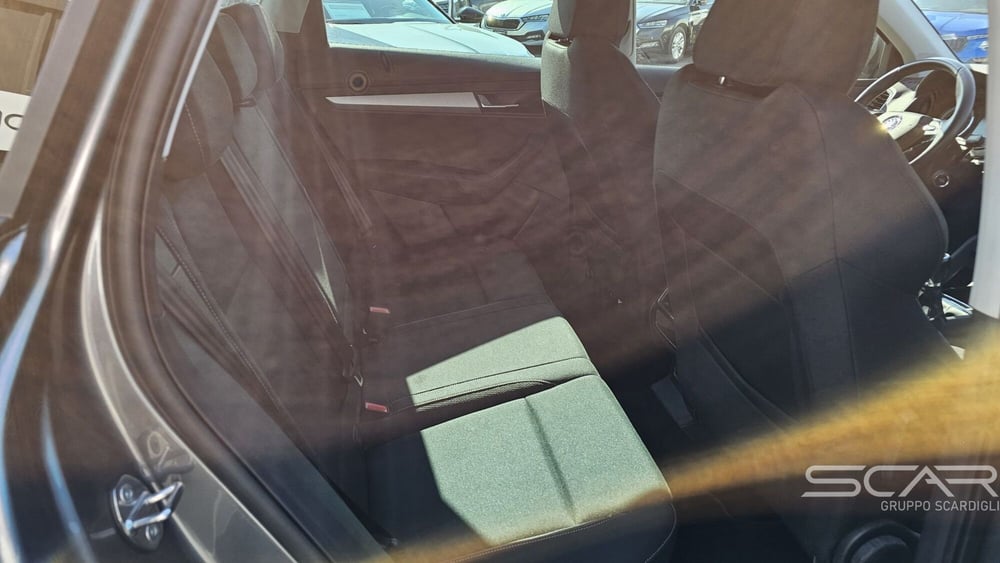 Skoda Karoq usata a Livorno (14)