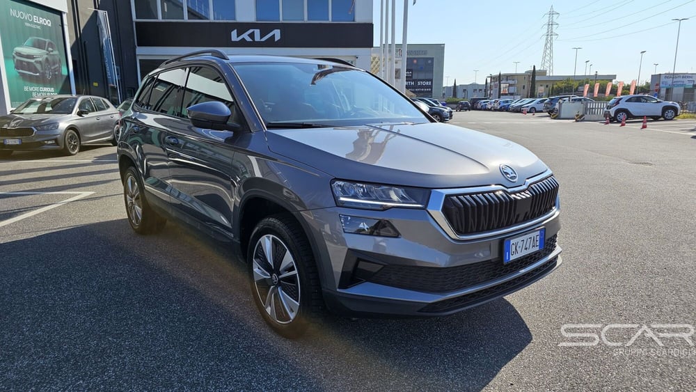 Skoda Karoq usata a Livorno (7)