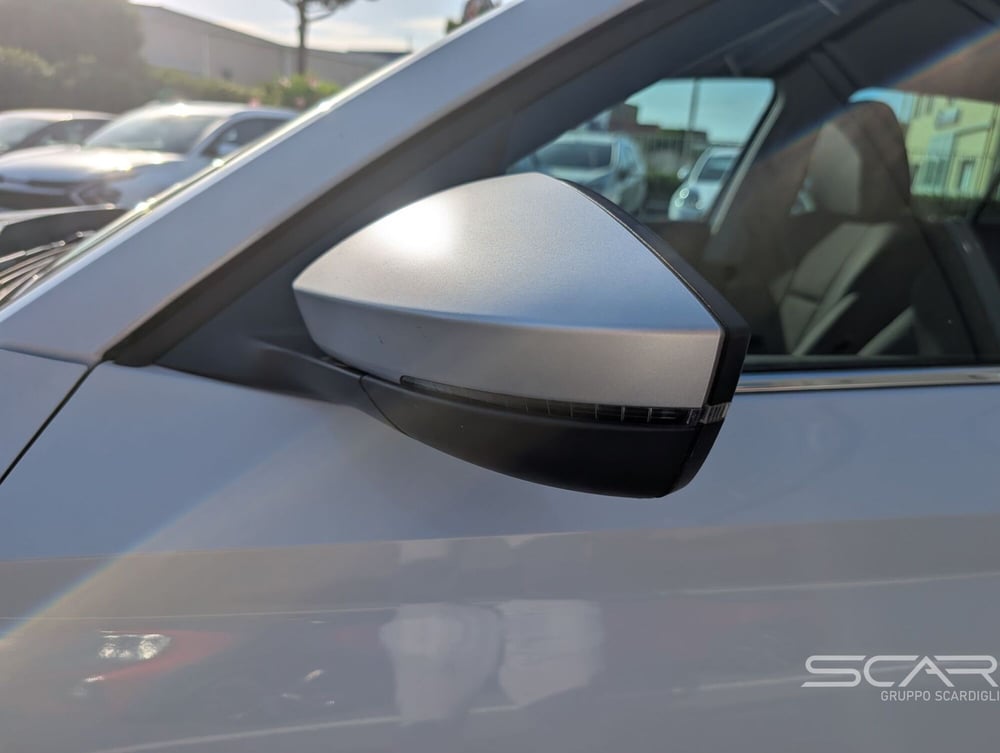 Skoda Kamiq usata a Livorno (12)