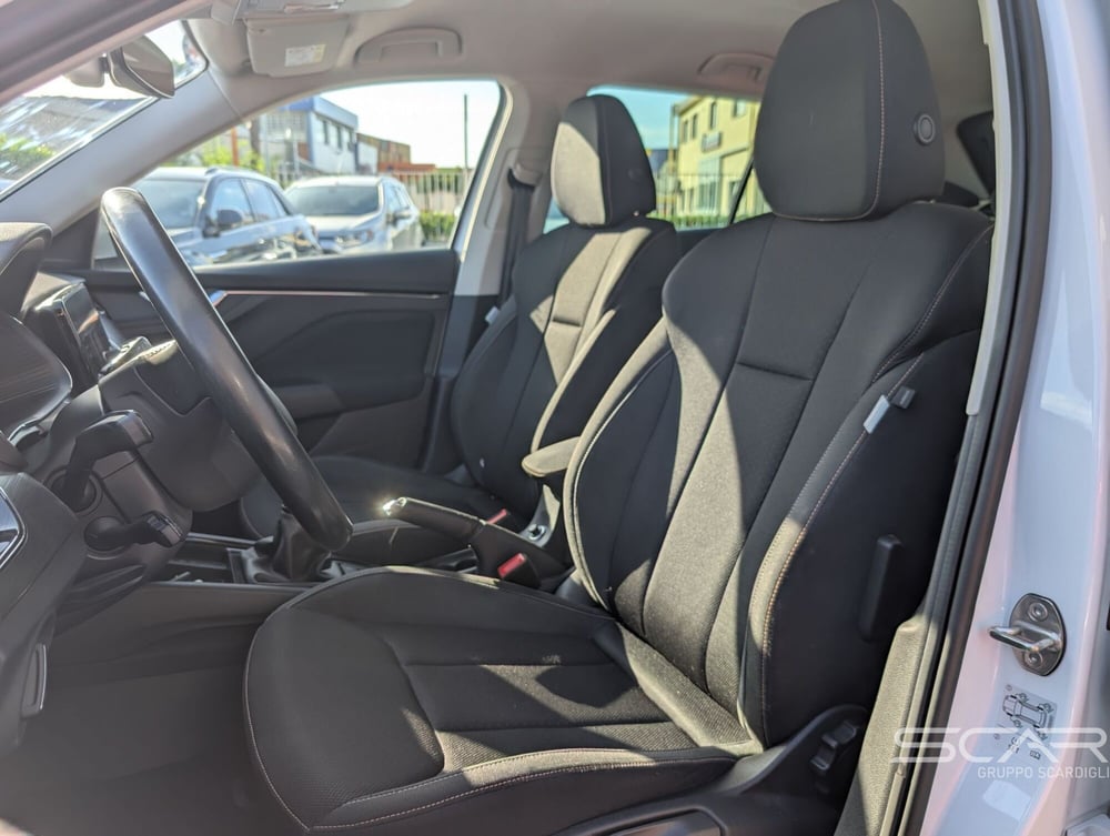 Skoda Kamiq usata a Livorno (16)