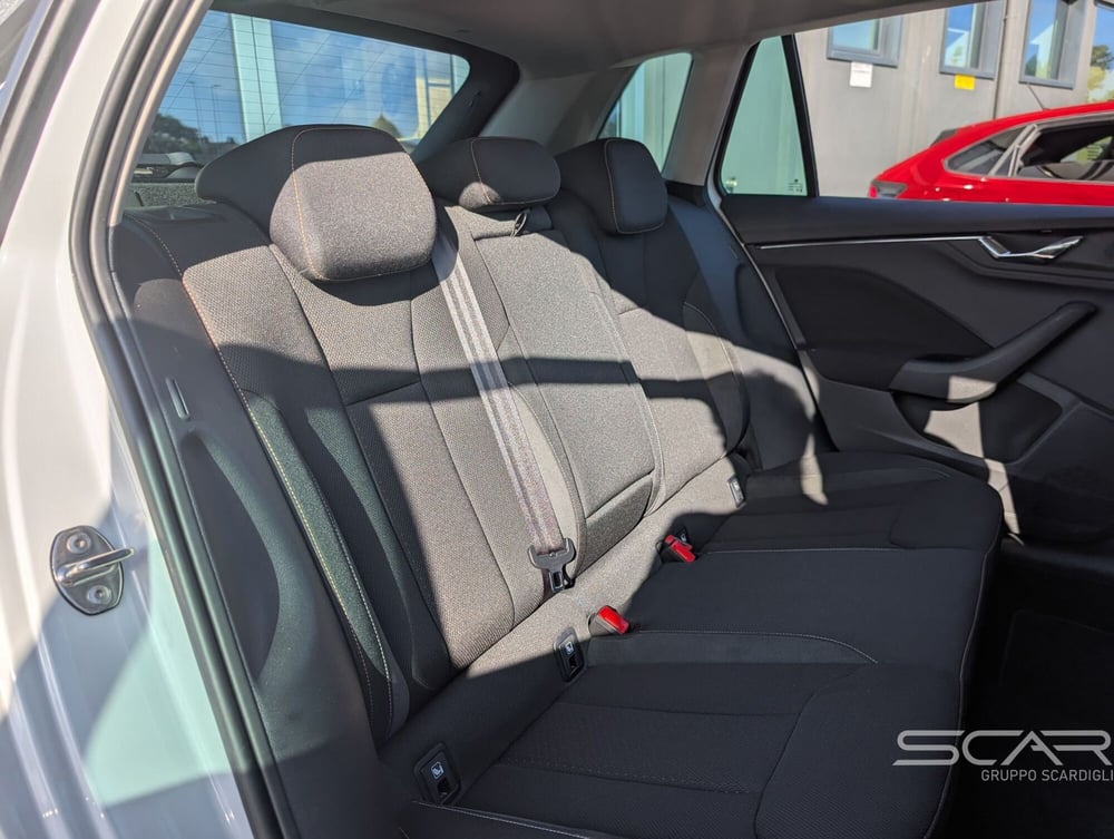 Skoda Kamiq usata a Livorno (20)