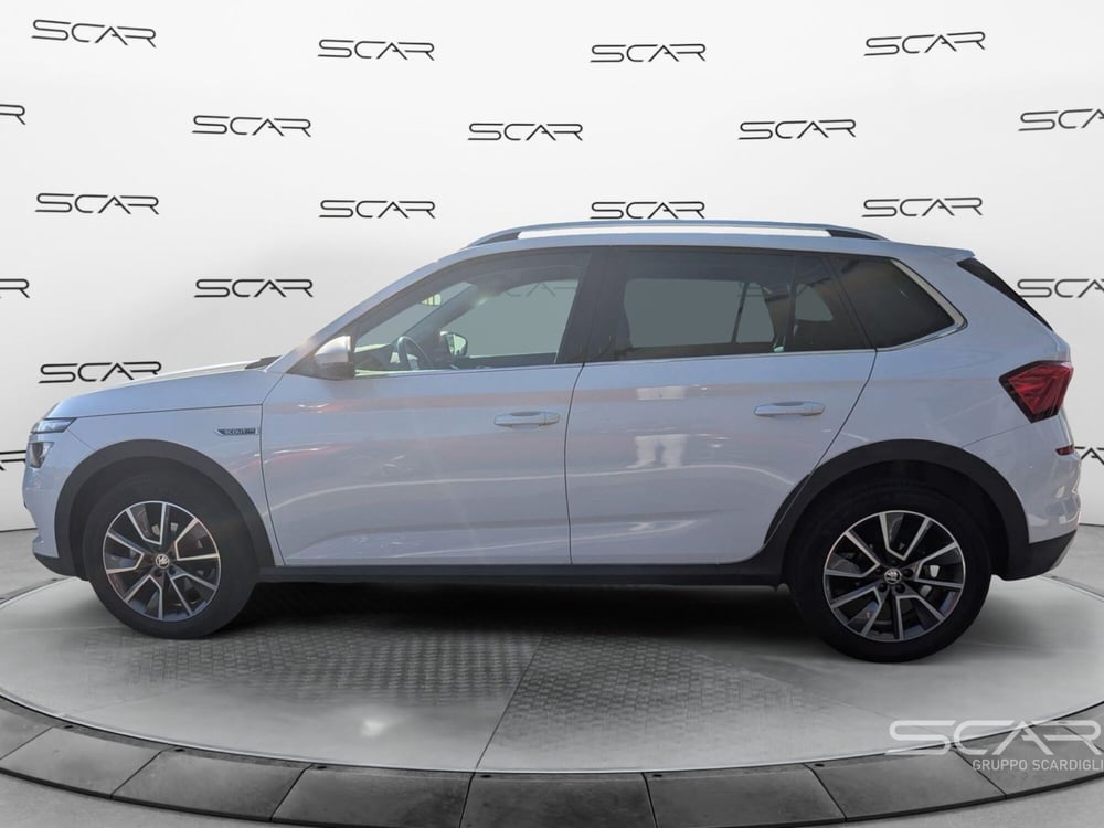 Skoda Kamiq usata a Livorno (8)
