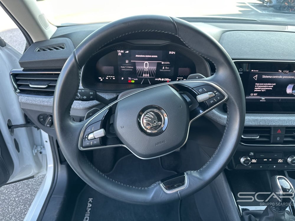 Skoda Kamiq usata a Livorno (15)