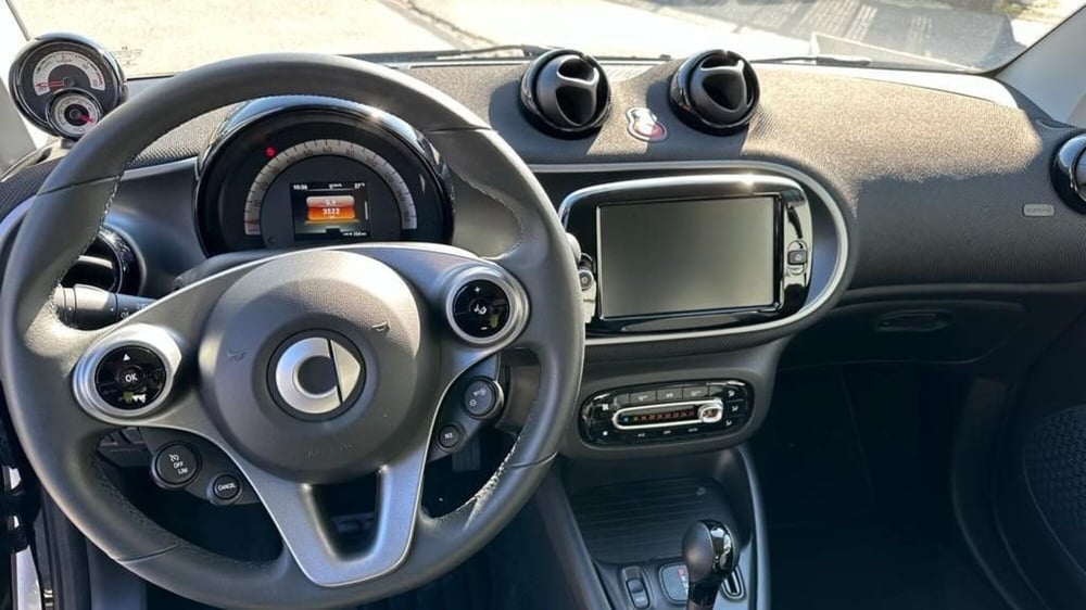 smart Fortwo usata a Salerno (4)