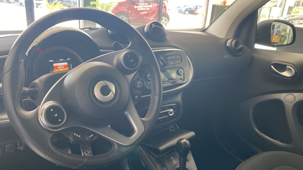 smart Fortwo usata a Salerno (6)