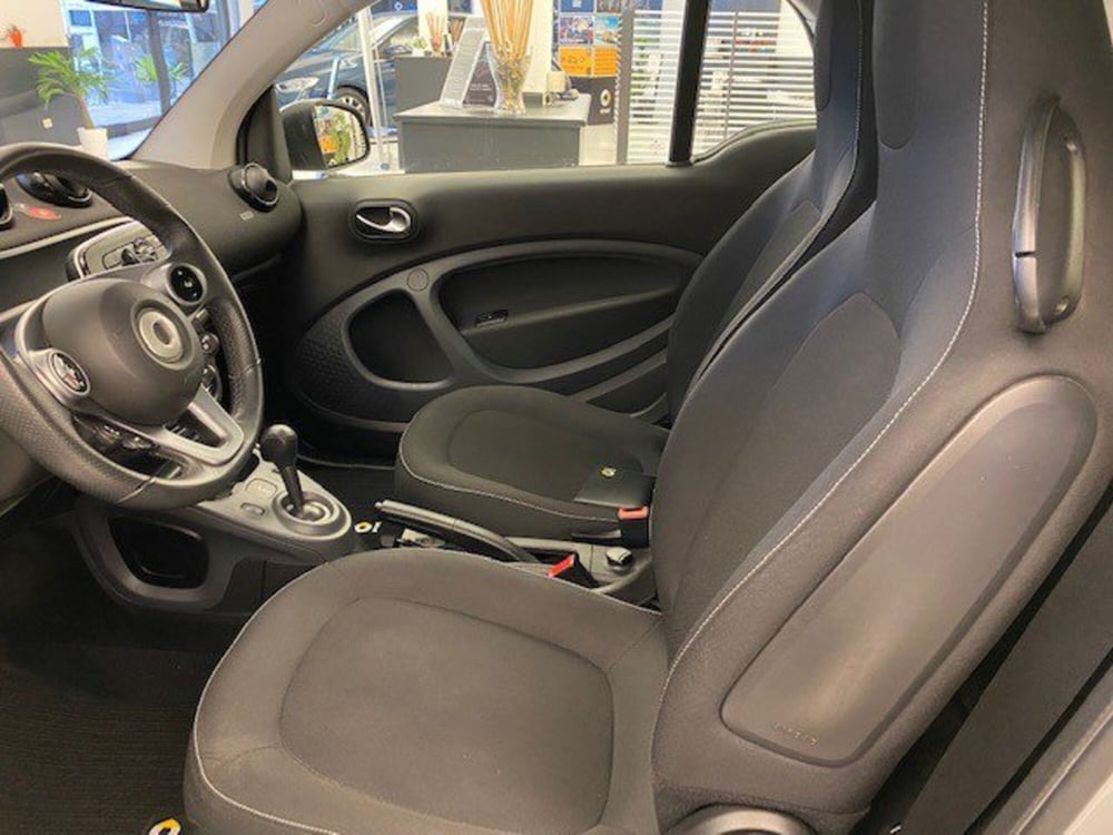 smart Fortwo usata a Salerno (4)