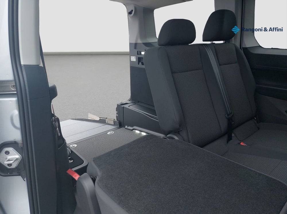 Volkswagen Caddy nuova a Brescia (11)