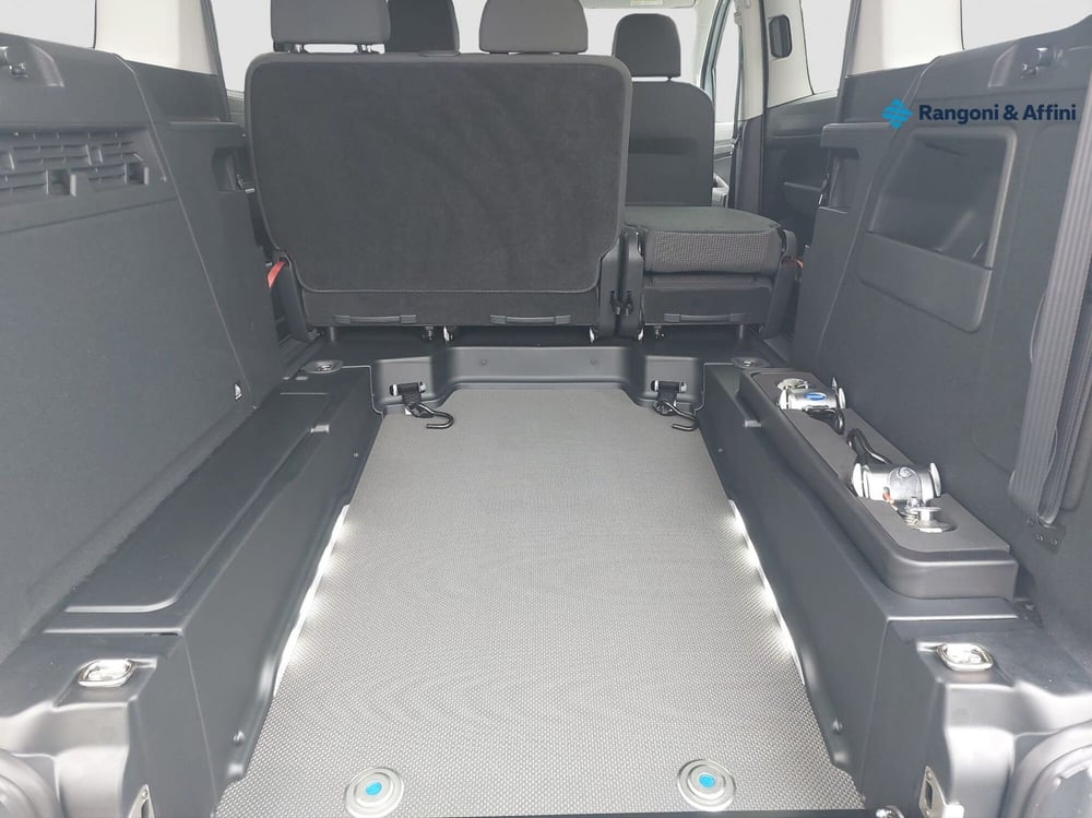 Volkswagen Caddy nuova a Brescia (15)