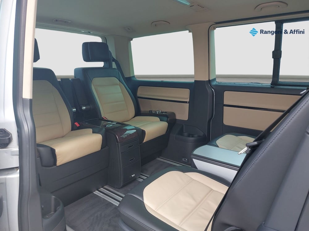 Volkswagen Multivan usata a Brescia (12)
