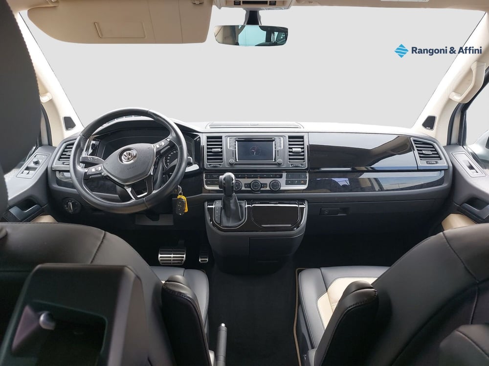 Volkswagen Multivan usata a Brescia (14)