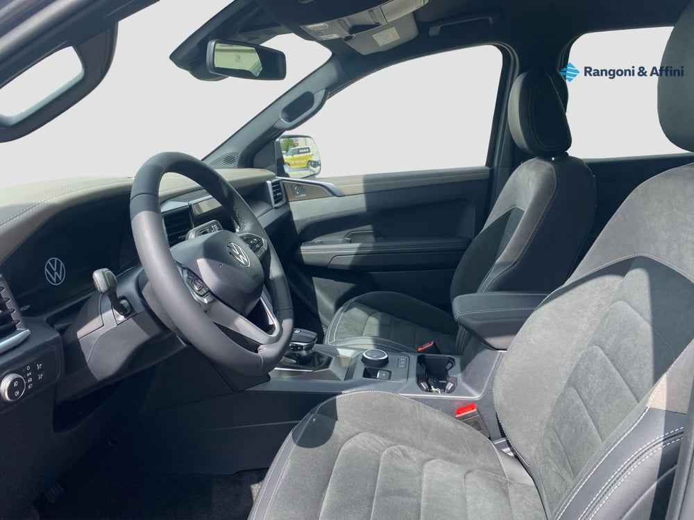 Volkswagen Amarok nuova a Brescia (11)
