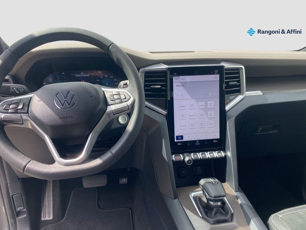 Volkswagen Amarok nuova a Brescia (14)