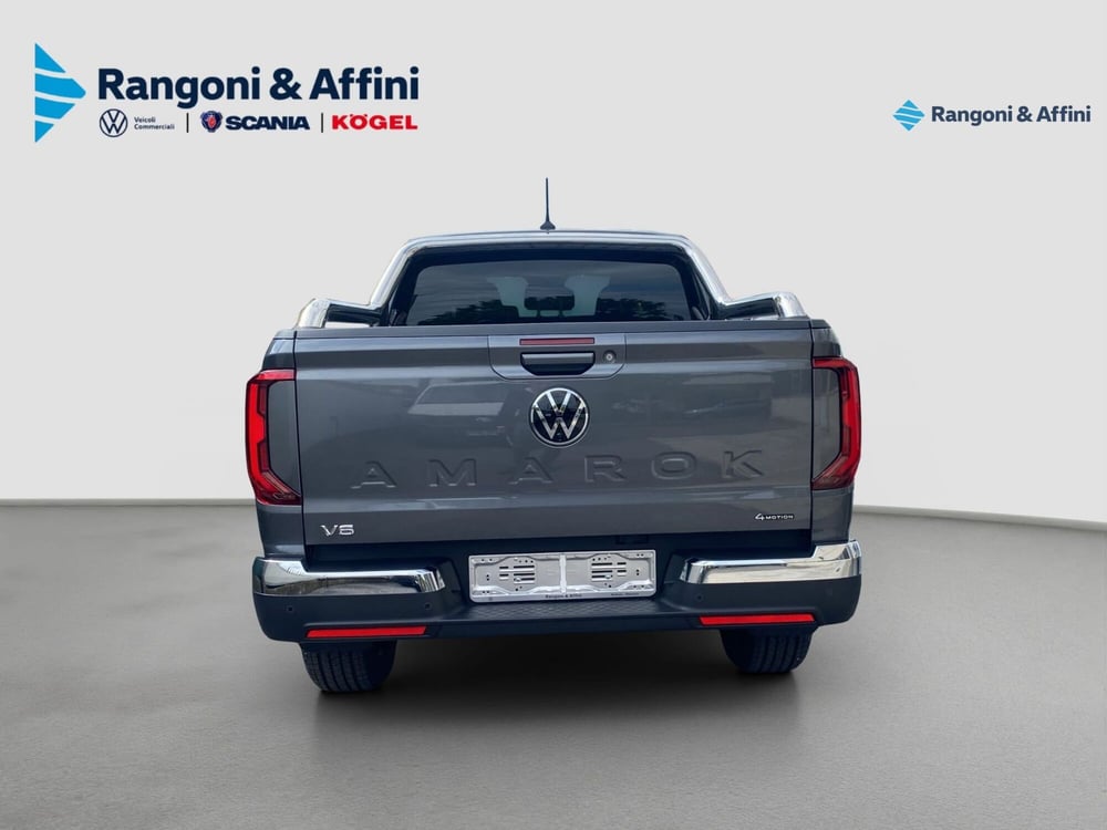 Volkswagen Amarok nuova a Brescia (7)