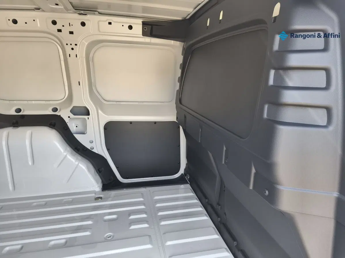 Volkswagen Veicoli Commerciali Caddy nuova a Brescia (16)