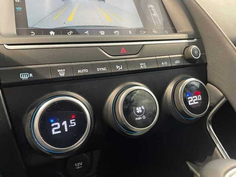 Jaguar E-Pace usata a Forlì-Cesena (18)