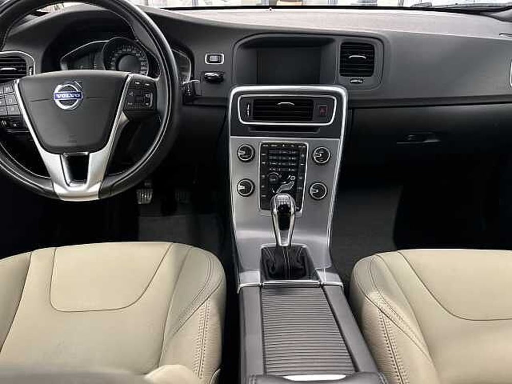 Volvo S60 usata a Macerata (14)