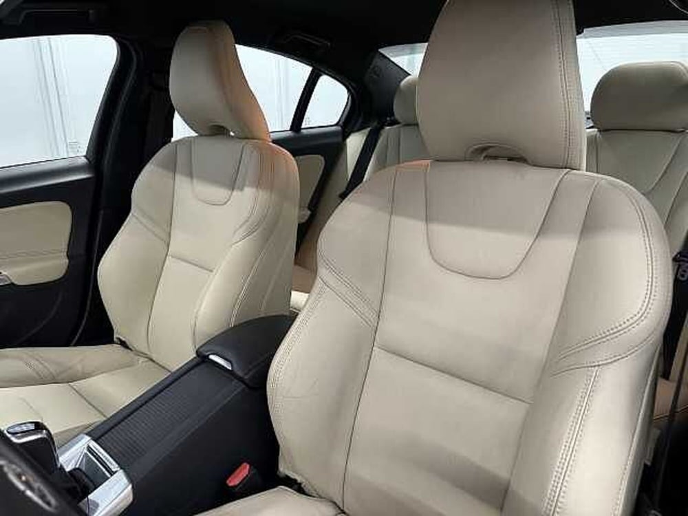 Volvo S60 usata a Macerata (9)