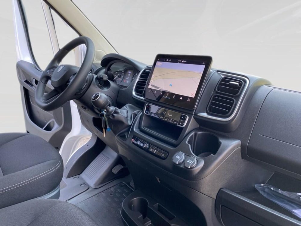 Peugeot Boxer Furgone nuova a Torino (6)