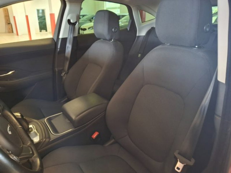 Jaguar E-Pace usata a Vicenza (10)